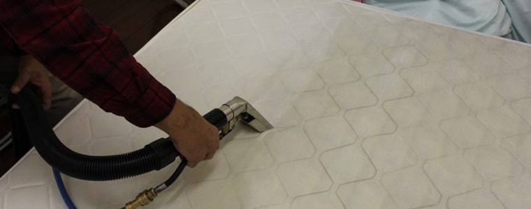 how do you deep clean a mattress