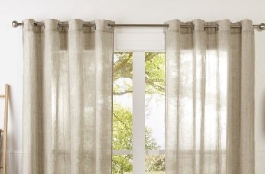 Eyelet and Sheer Curtain Cleaning